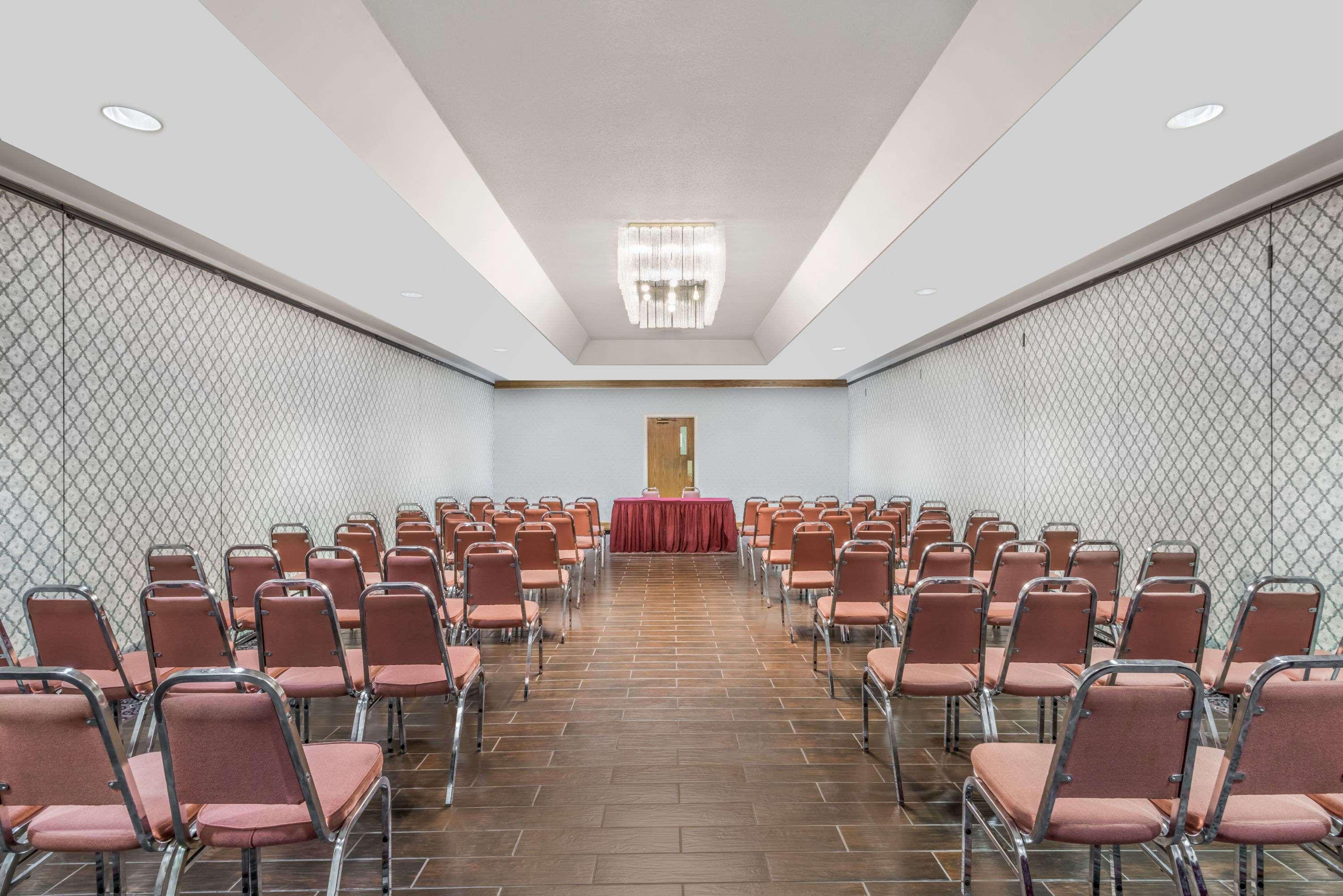 Hotel Ramada By Wyndham London Extérieur photo
