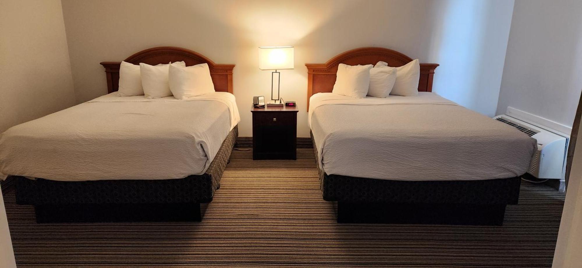 Hotel Ramada By Wyndham London Extérieur photo